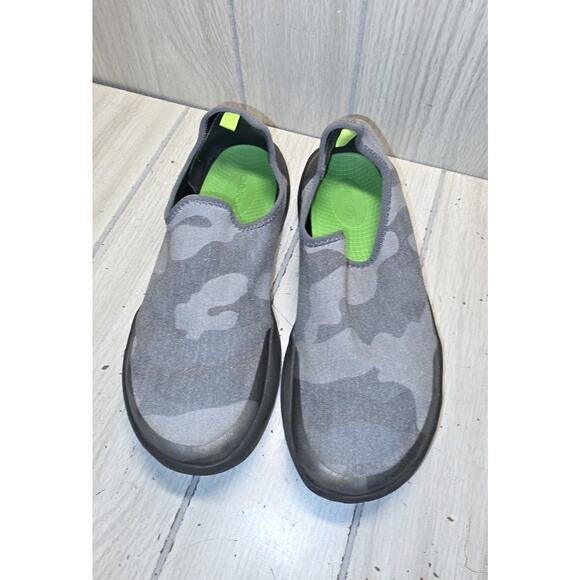 OOFOS Women's OOMG Eezee Low Gray Camo Shoes Size 8 Comfort Shoes - Picture 3 of 7